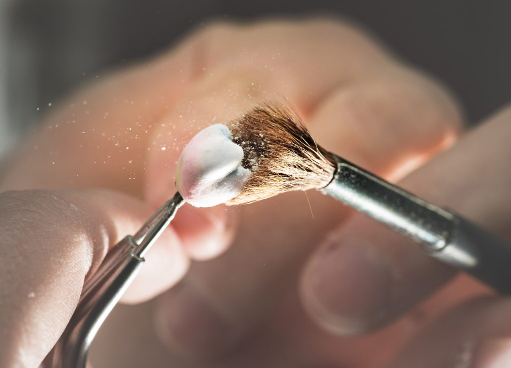 Inter-dental - Zahntechniker sind Handwerker und Künstler zugleich